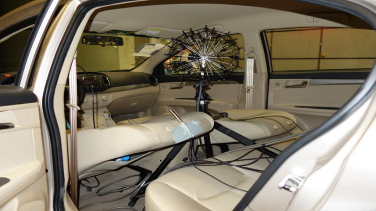 車室内音響計測用アレイ